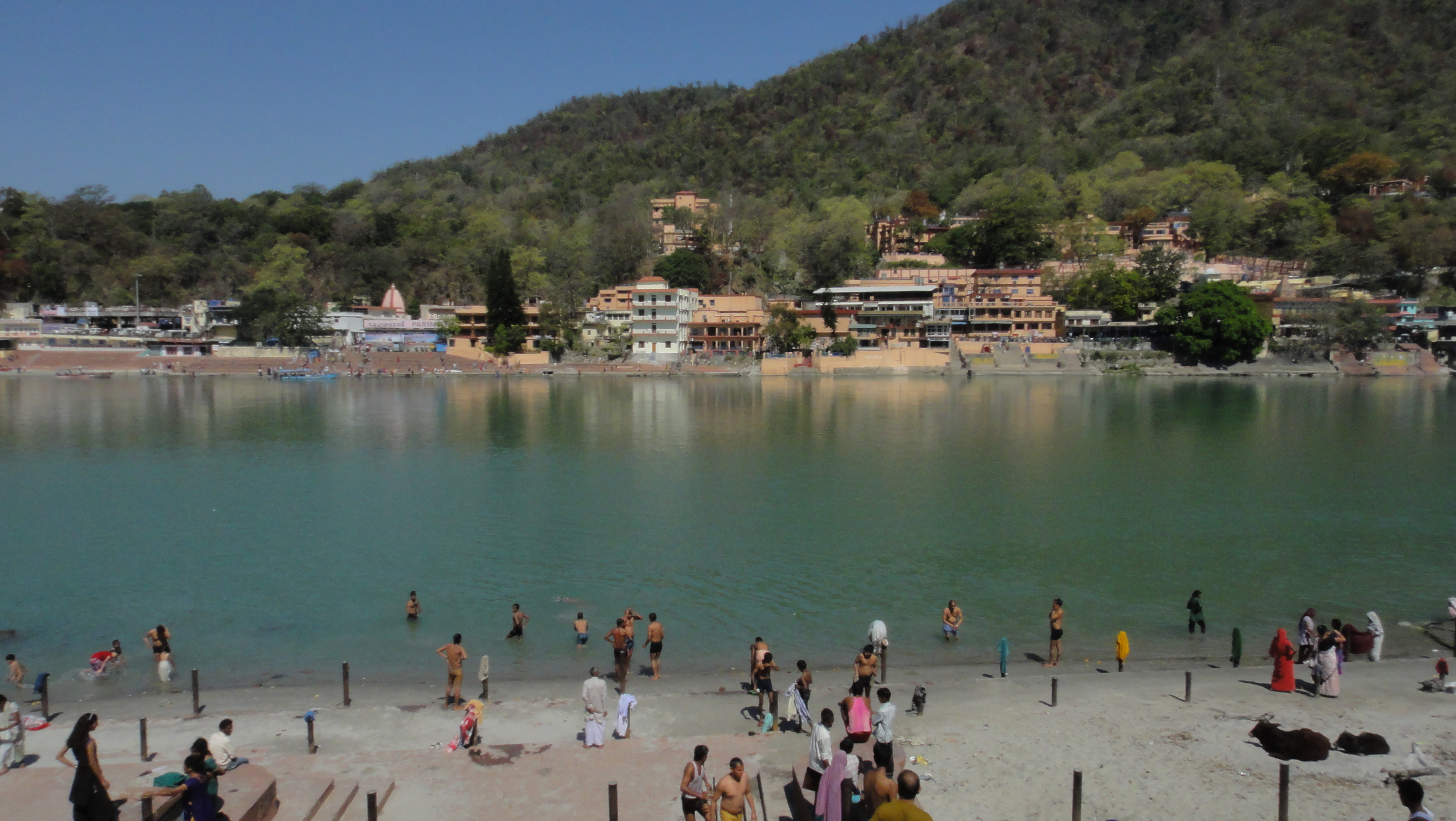 Hindi Lessons in Rishikesh | Living to Learn, Learning to Live